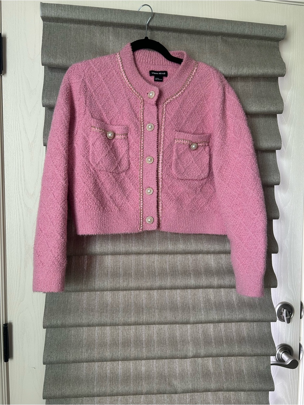 Cropped Pink Textured Blazer Jacket - Brand: Urban Revivo